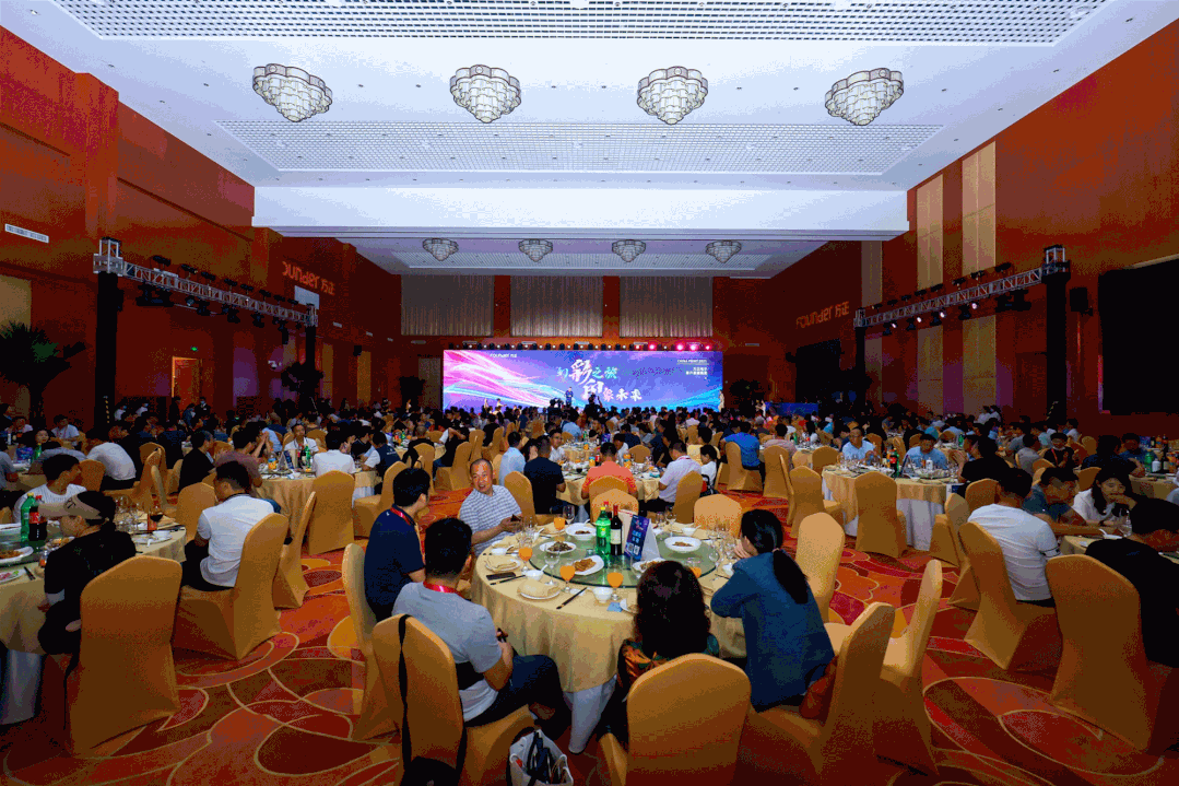 微信图片_20210701165839.gif 微信图片_20210701165839.gif